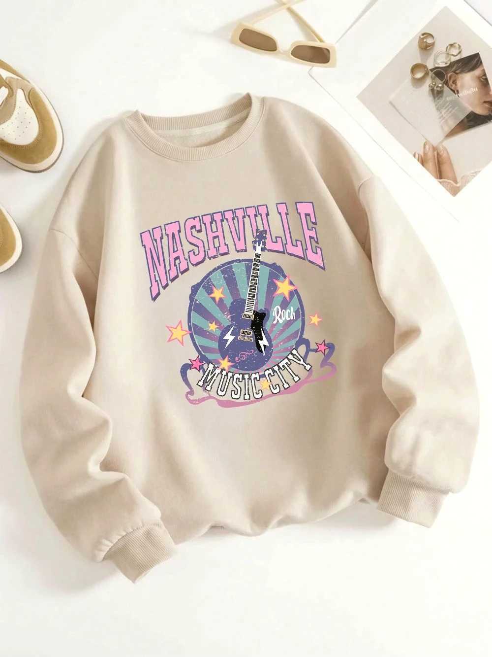 Street Woman Pullover Nashville Music Cith Poster Printing Hoodie Crewneck Loose Fleece Soft Sweatshirt Autumn Female ClothesT251105
