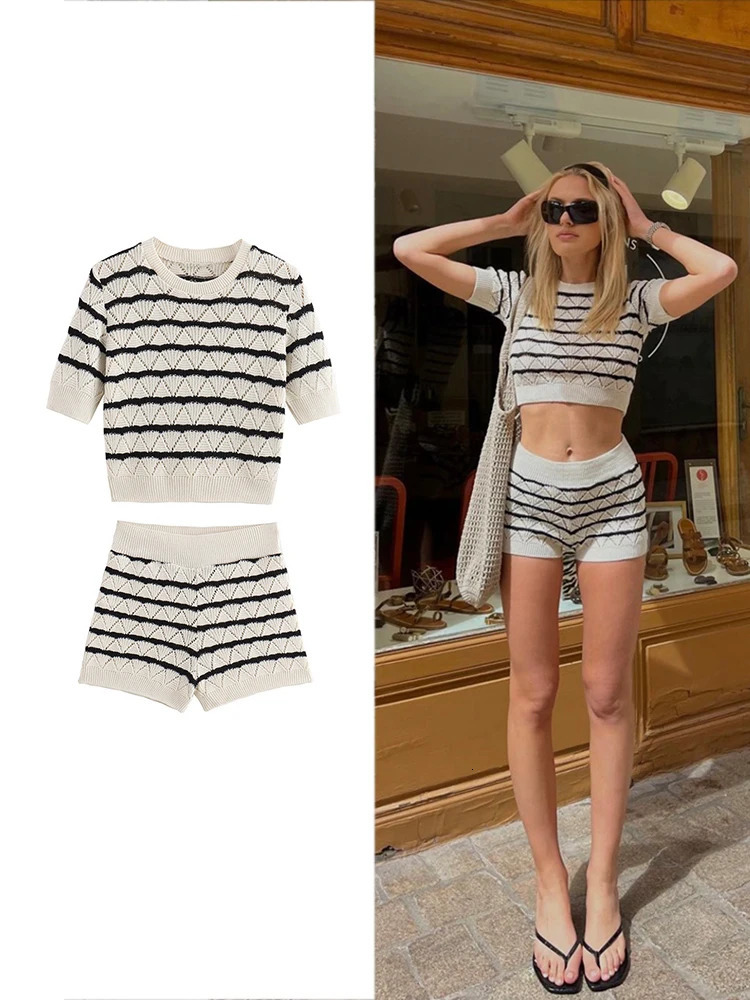 TRAFZA Womens Knitted Striped Short Sleeve Set Fashionable Casual Tight Summer Sexy Holiday Tight Shorts Set 250401