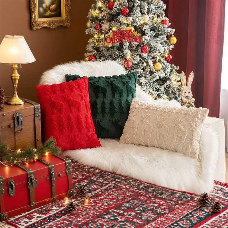 3D Christmas tree three-dimensional decorative pattern pillowcase 45x45 soft plush pillowcase cream white Christmas red and gre Y251105