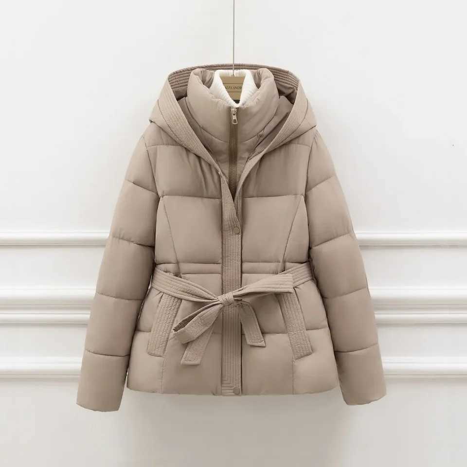 Fashion Eiderdown Cotton-Padded Jacket Womens Overcoat 2025 New Winter Short Thick Warm Parka Coat Waist Slim Hooded Bread CoatT251105