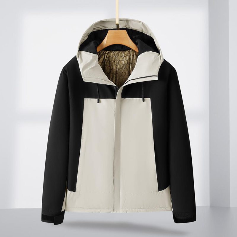 Manufacturer direct sales of graphene thickened integrated assault suit with cap, non removable outdoor sports jacket