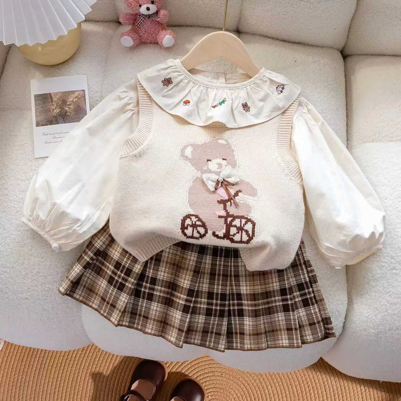 Girls 3pcs Set Sweet Knitted Waistcoat Shirt Cartoon Vest Pleated Skirt Autumn Children Kids Infants Outfit Y251105
