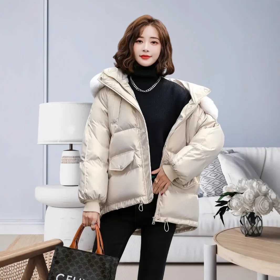 Womens Short Down Jacket Hot Sale of The Season New Korean Style Fashion Bright Loose Warm OuterwearT251105