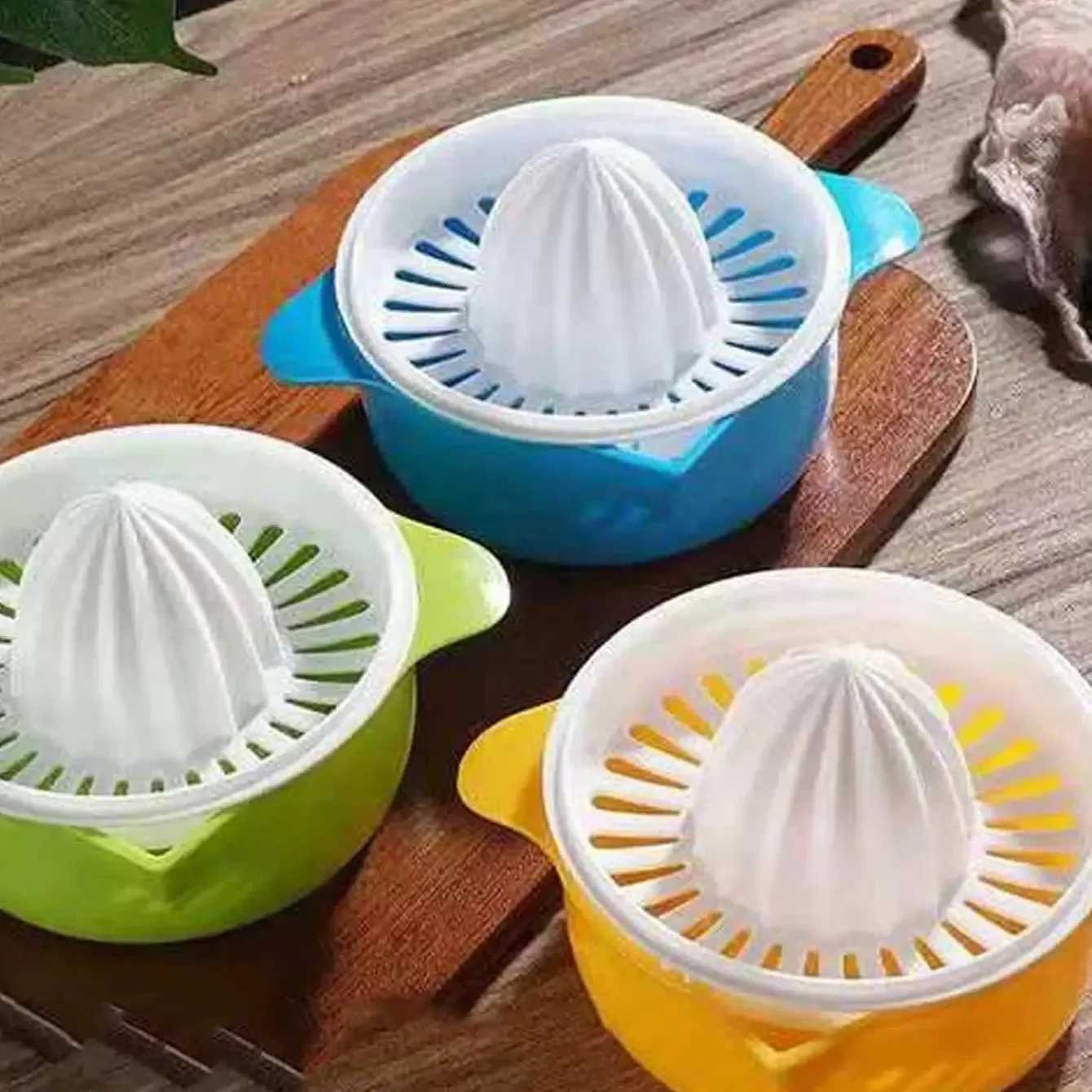 Orange Manual Lemon Juicer Mini Fruit Juicers Wooden Lemons Squeezer Portable Hand Press Citrus Juice Kitchen Tool C251105