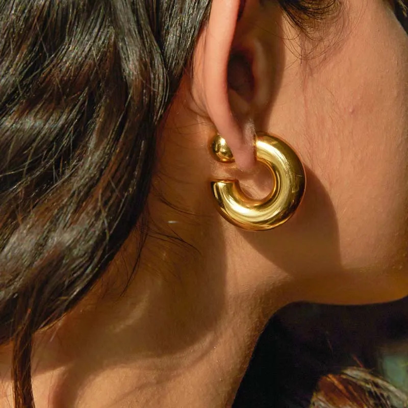 Stainless steel Cshaped round bulky earrings jewelry waterproof metal texture attractive accessories for women gifts 250326