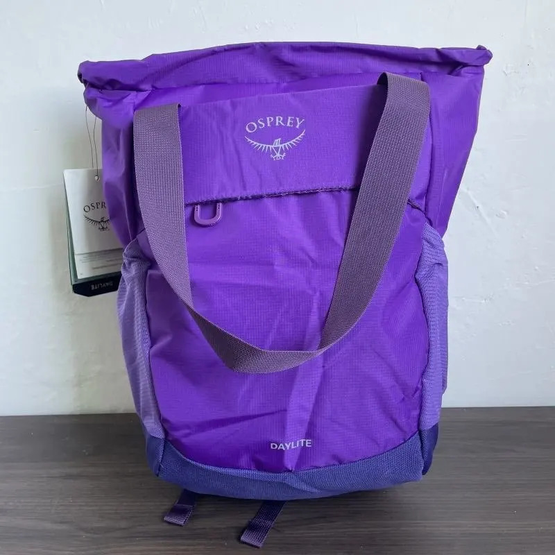 Backpack Schoolbag for Men and Women Largecapacity Waterproof Computer Light Outdoor Bag 20L 251104