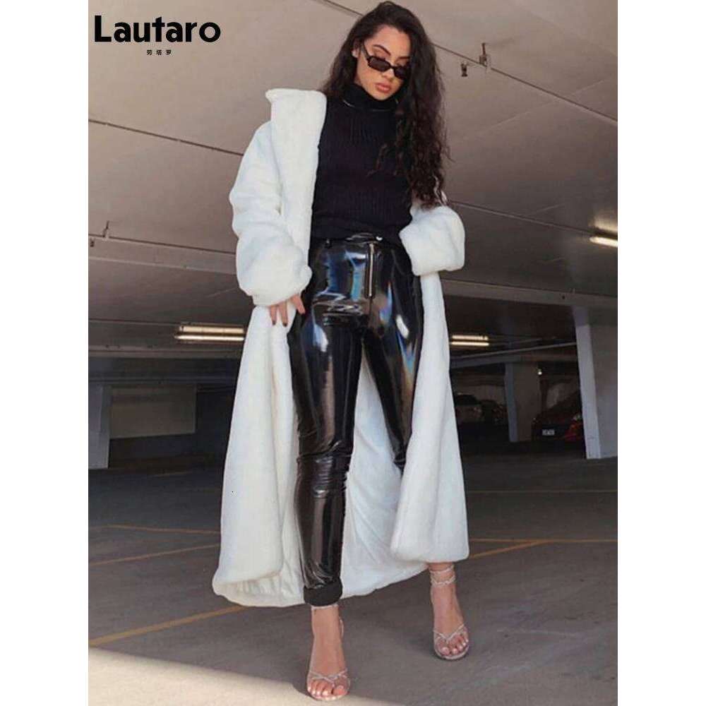 Designer Clothes Lautaro Winter Long White Fluffy Warm Oversized Faux Fur Coat Women With Hood Lapel Sashes Loose Korean Fashion Outerwear Hot Selling
