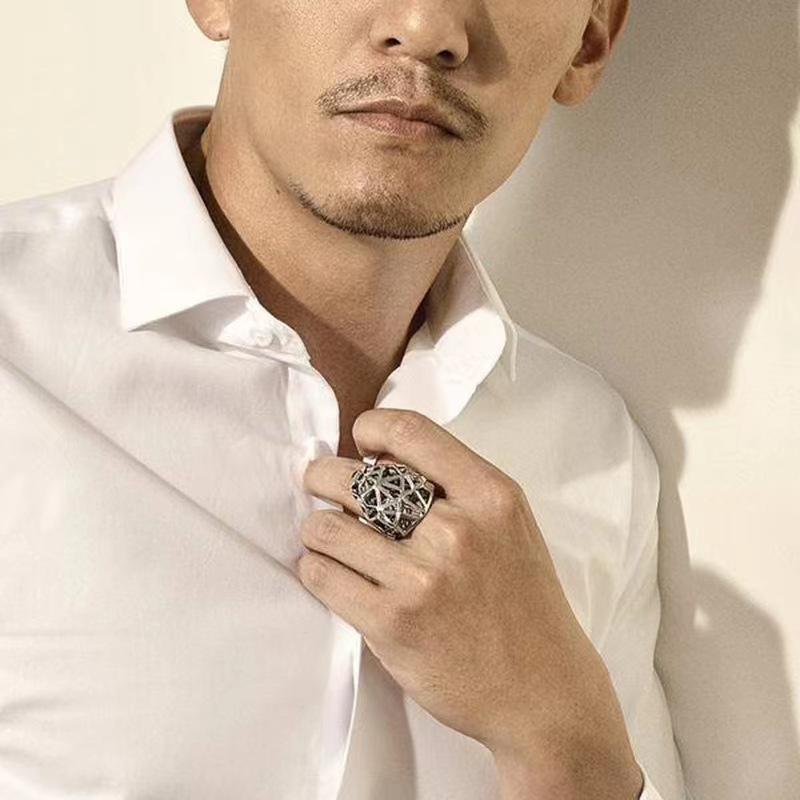 Hot Desinger Rings Famouse Brand Party Jewelry Hollow Panther Pattern V Gold Leopard Animal Wedding Finger Ring Green Eyes size 6-9 for Men Women