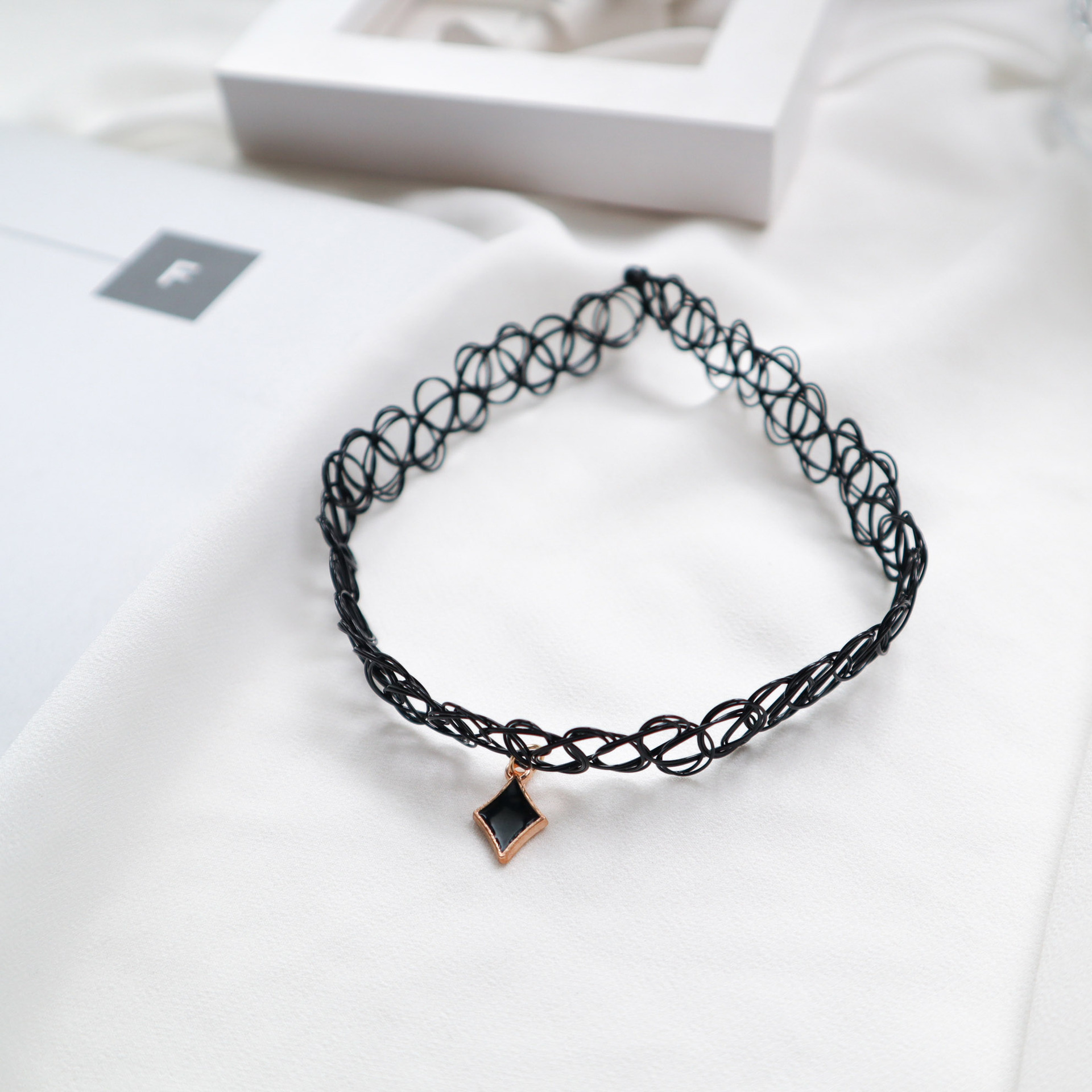 Y2K luxury designer mens jewelry necklaces woman designer necklace for woman mens chain vintage and versatile collar Fishing line collarbone chain