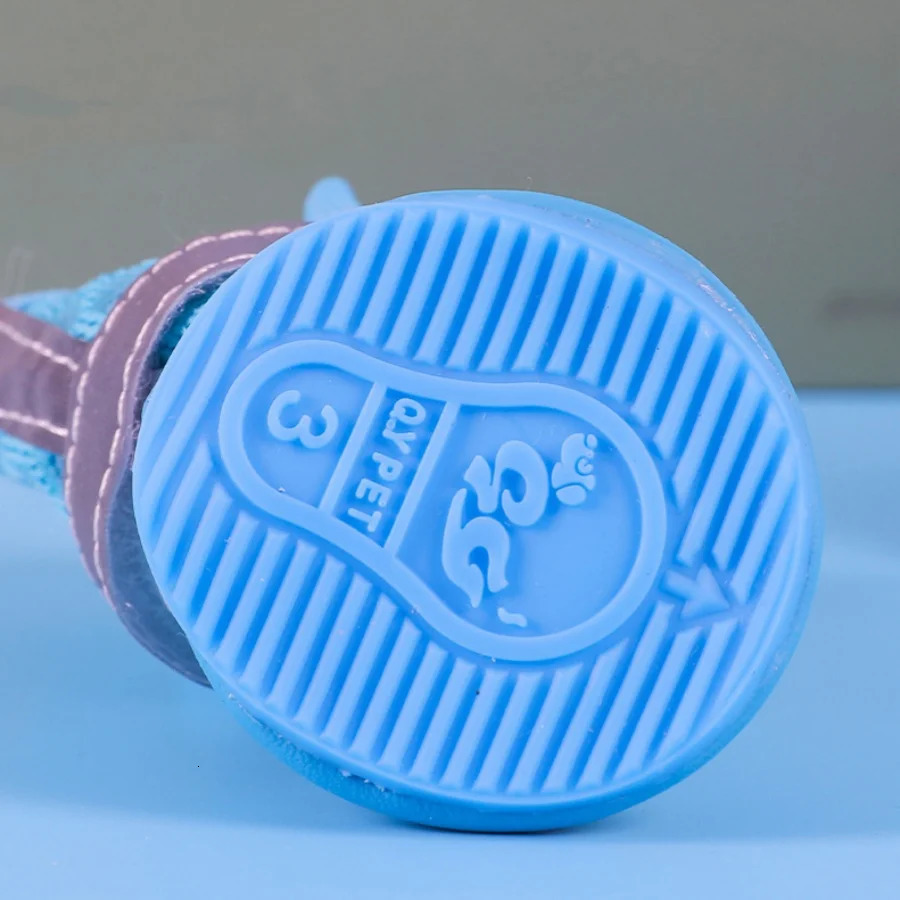 4 dog shoes in summer non-slip breathable wear pet dog shoes soft sole can not shake off the dog protective foot cover suitabl 250402