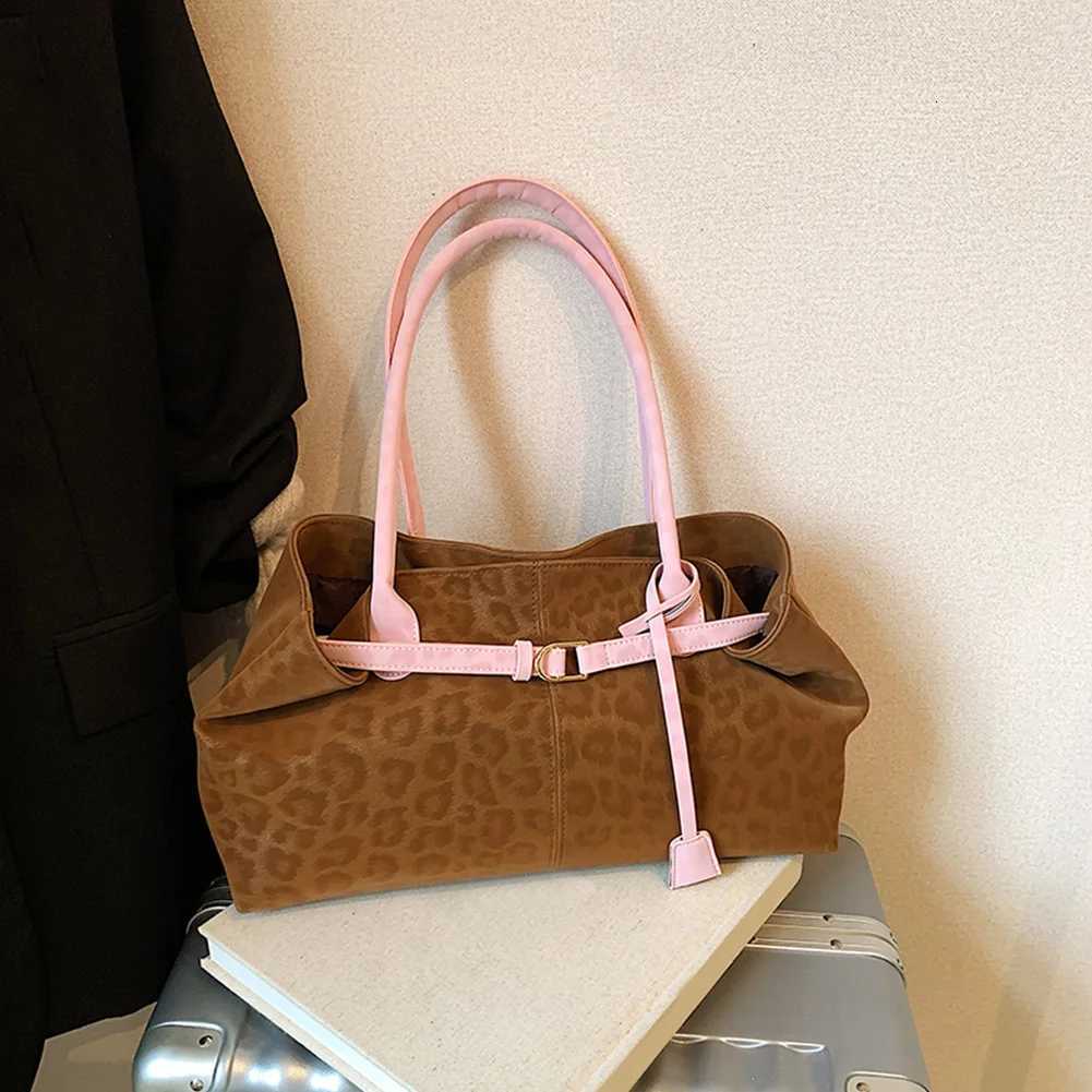 Leopard Underarm Bag Large Shoulder Bag Top Handle Handbag for Women Work Daily Use Shopping Dating Z251104