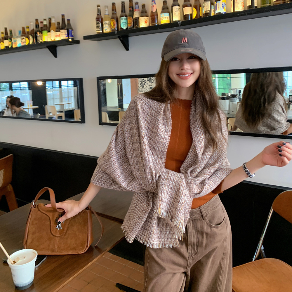 Korean Style Retro Coarse Plaid Scarf Charming Womens Autumn And Winter Warm Tassel Shawl Scarf Versatile Slimming Style Scarf