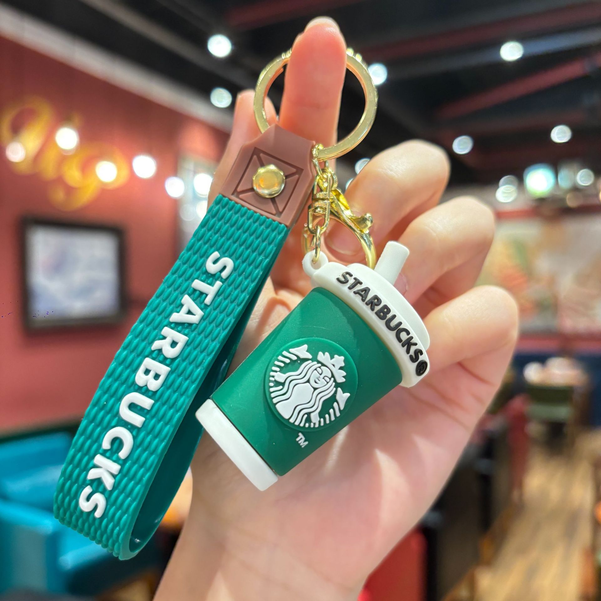 Hot Free shipping designer Keychain Cartoon Exquisite Car Keychain Milk Tea Cup Student Bag Pendant
