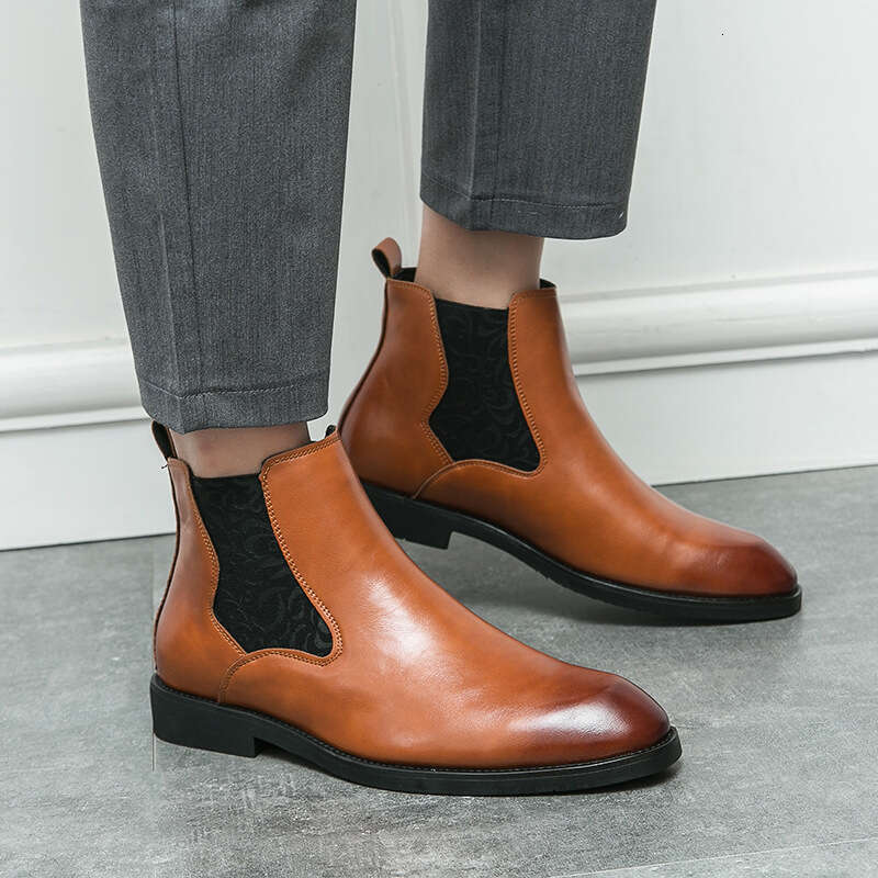 Large size elastic band carved Chelsea boots for men, sizes 38-46, business formal boots, British high top leather shoes