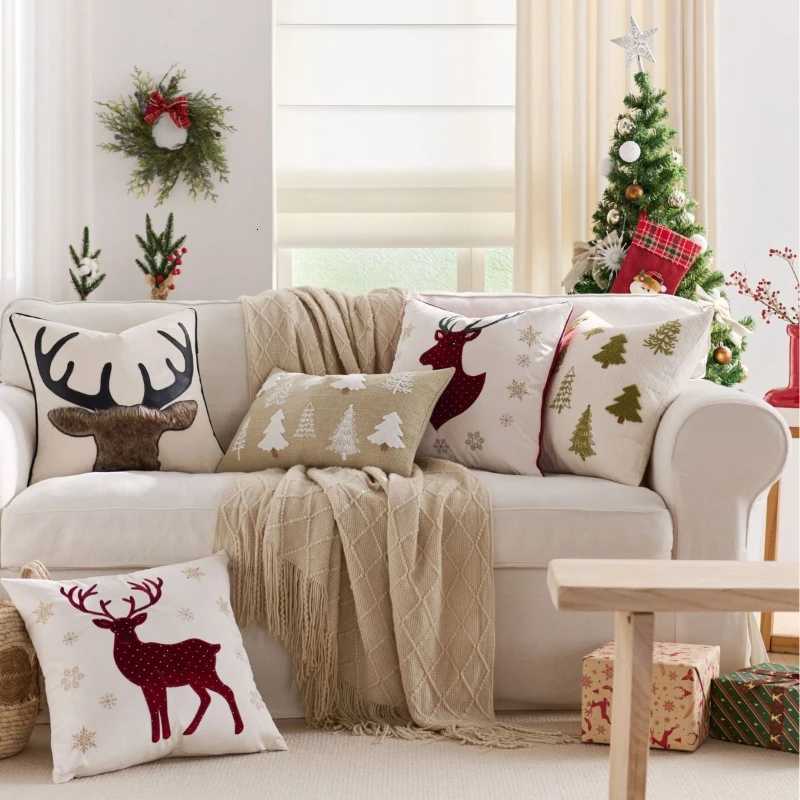 2025 Christmas Patchwork Cushion Cover Christmas Tree Elk Embroidered Pillowcase Festive Luxury Chenille Pillow Cover Home Decor Y251105