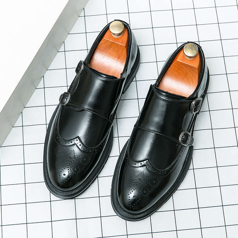 Men's in plus size, new fashionable men's business dress trendy groom's wedding shoes, shoe covers, foot leather shoes