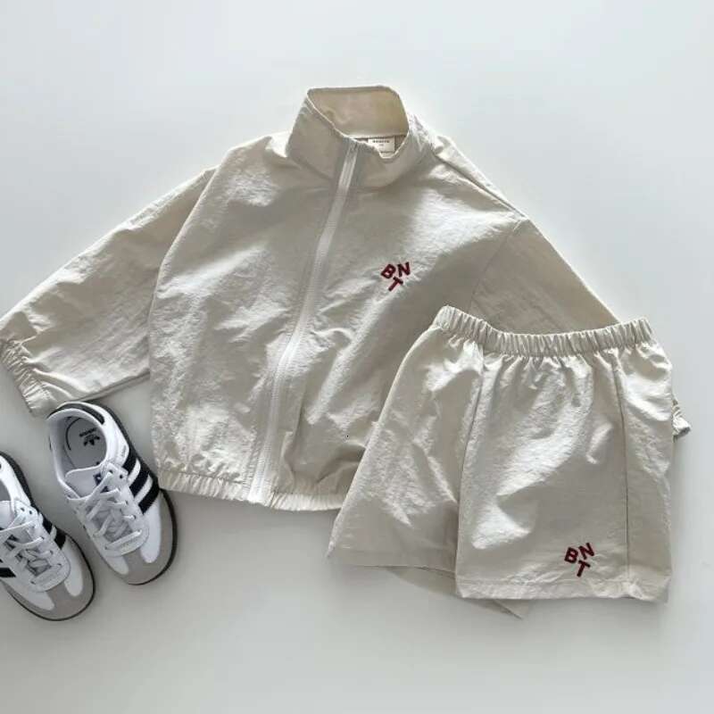Summer Girls Boys Ultralight Sun-Protective Clothes Sets 2Pcs Zipper Jackets + Shorts Kids Tracksuits Coats Child Outfit Costume