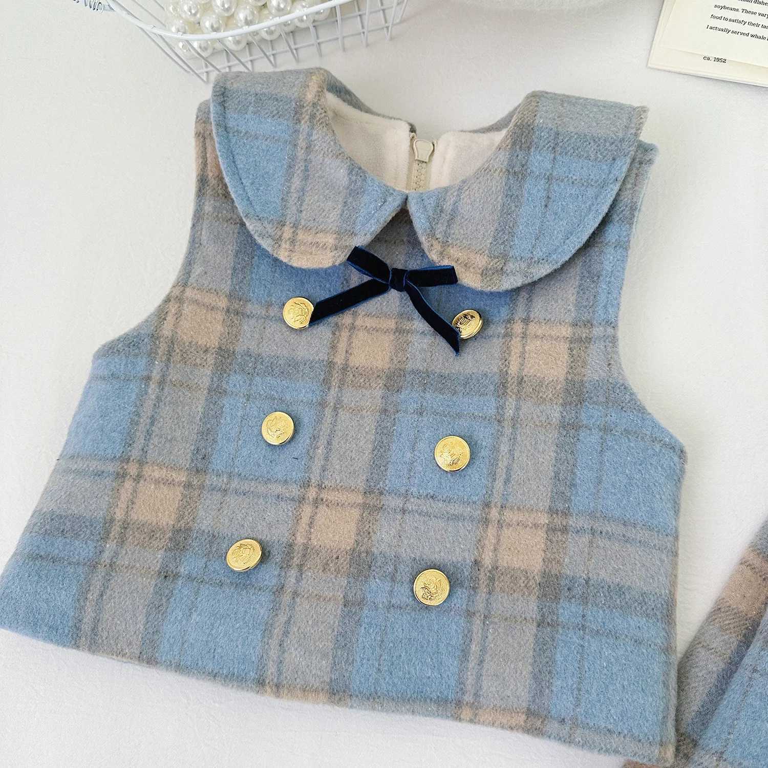 2025 New Girls Winter Set Childrens Plush Thickened Vest Girls College Style Pleated Skirt Set Trendy Y251105