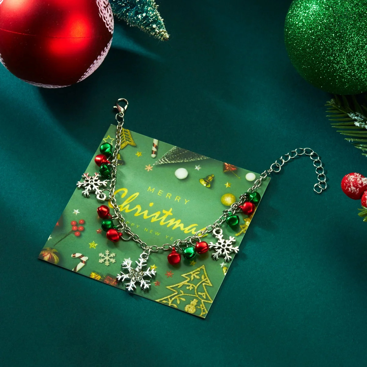Christmas Bracelet Snowflake Red Green Bells Fringe Pendant Bangle Year Party Jewelry Holiday Gift For Women Men 251104