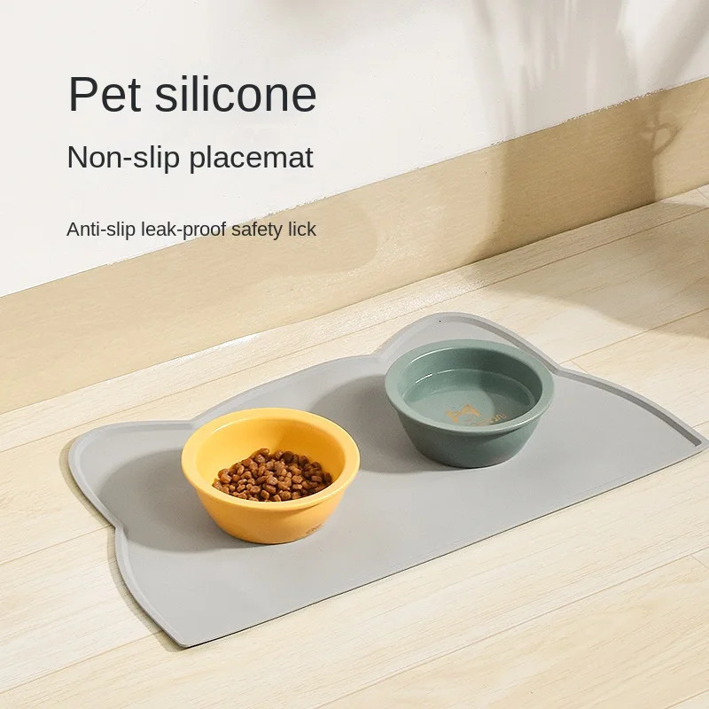 Waterproof pet mat used for dogs cats solid color silicone pet food mats pet bowls beverage mats portable dog feeding mats 250403