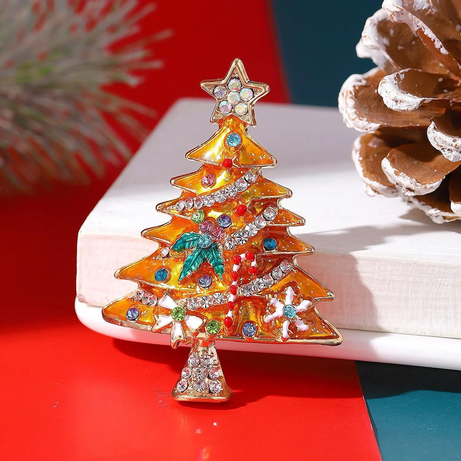 3 Color Christmas Broches Jewelry Fashion Enamel Tree Brooch Pin Womens Clothing Accessories 251104
