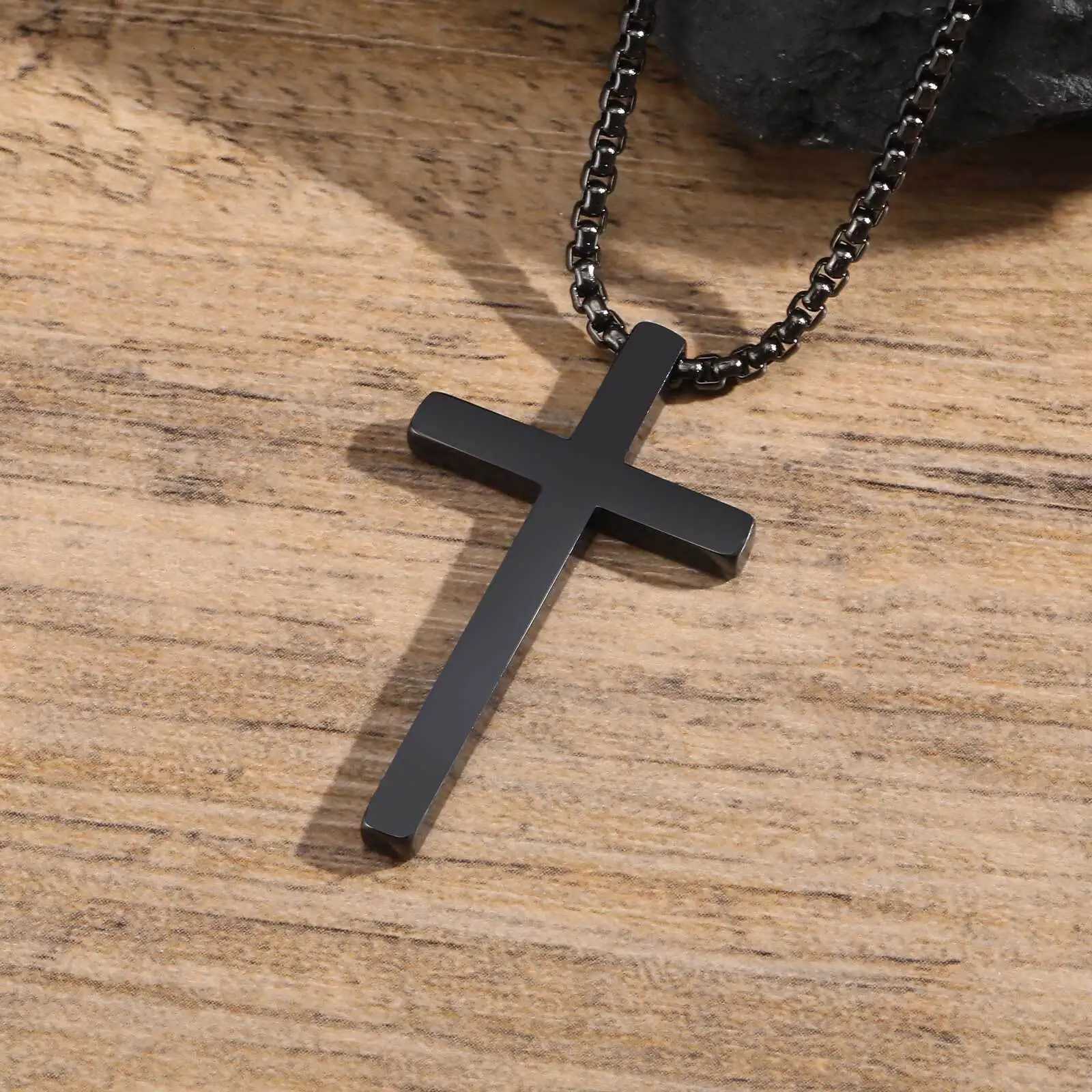 Waterproof Cross Necklace for Men WomenStainless Steel Silver Color Plain Cross PendantClassic Basic Male Collars GiftW251105