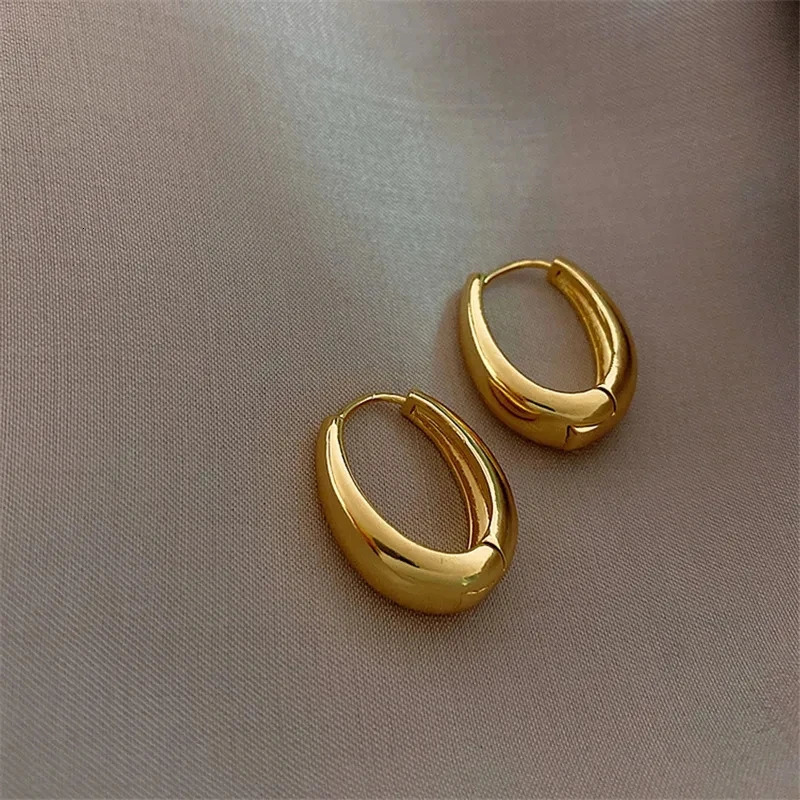 2024 Classic Copper Alloy Smooth Metal Hoop Earrings For Woman Fashion Korean Jewelry Temperament Girls Daily Wear earrings 251131
