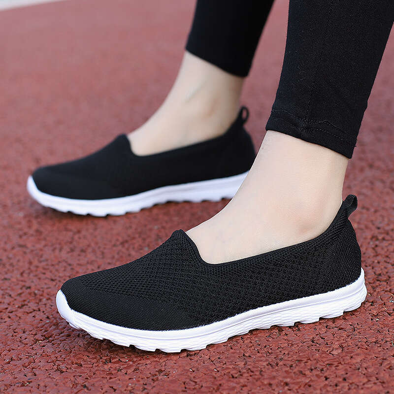 Large size new women's Spring and Autumn casual walking Round toe soft Soft soled mother's Sports Women's shoes