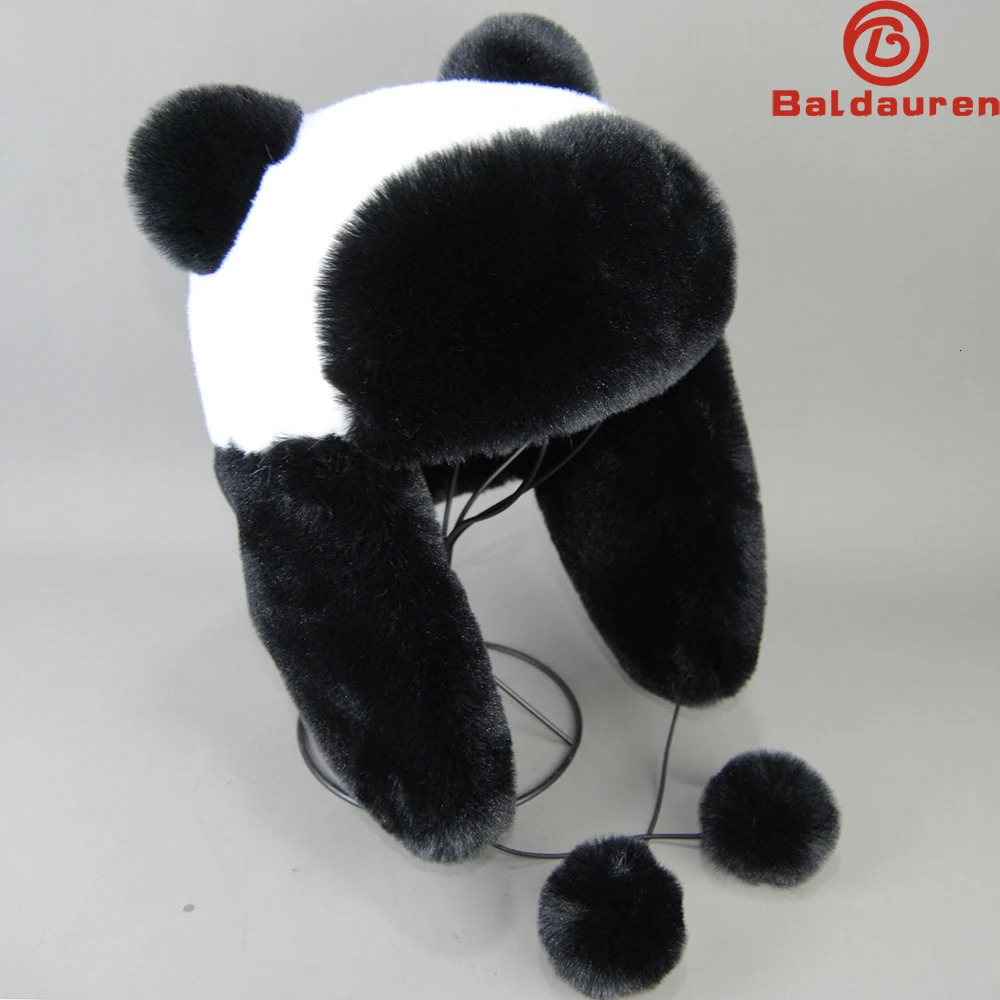 Winter Fashion Men Women Cycling Ear Protection Windproof Flying Pilots Cap Flight Bomber Hat Beanie Hats 251030