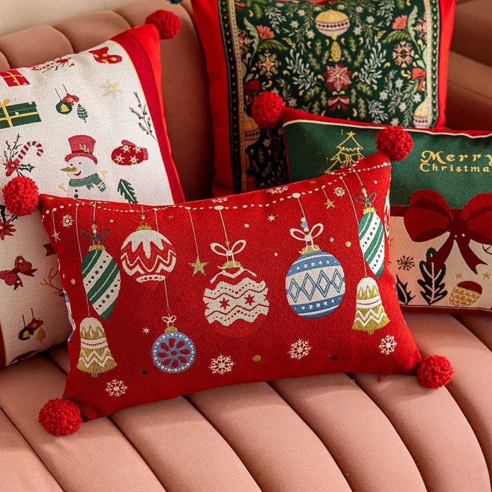 2025 Jacquard Yarn-dyed Christmas Cushion Cover Cartoon Elk Snowflake Embroidered Throw Pillow Cover Festival Pillows Decor Home Y251105