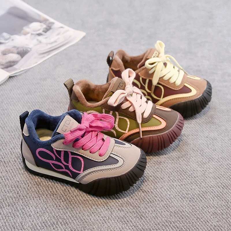 Kids Tennis Shoes Casual Soft Bottom Children Sports Shoes Fashion 2025 Winter New Boys Girls Skate Shoes Versatile Suede WarmT251105