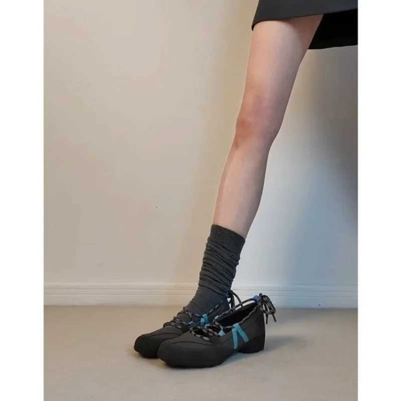 Niche Design Round Toe Wen 2025 Autumn and Winter New Temperament Lace-up Casual Mary Jane Single Shoes Y251105
