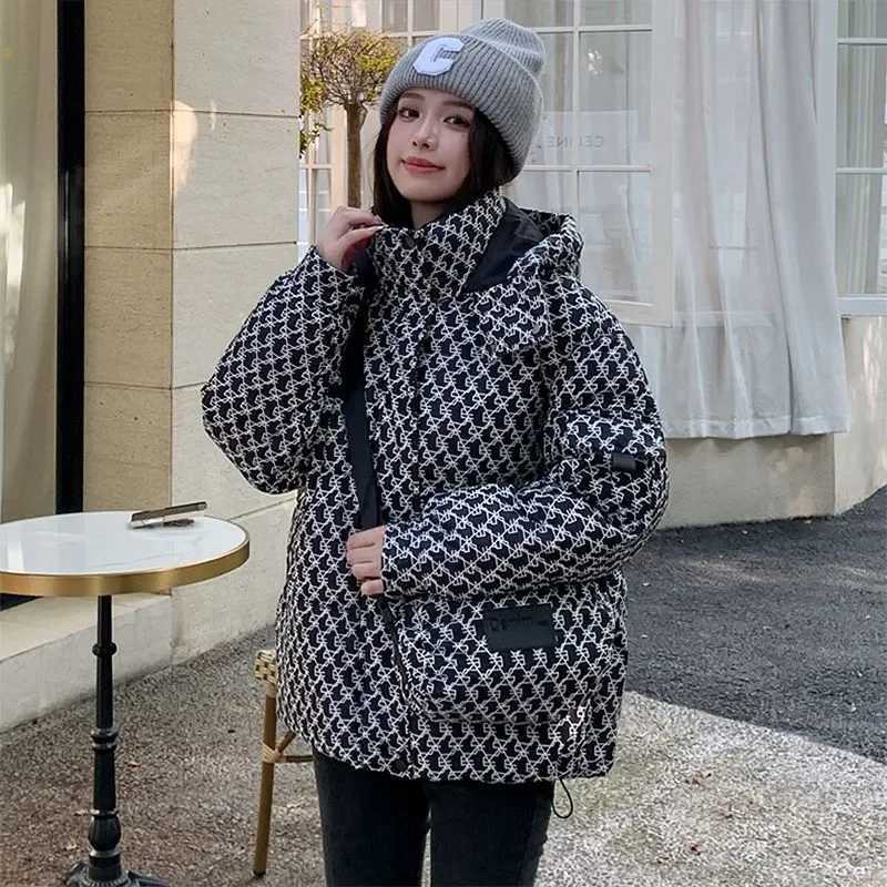 Autumn Winter Down Cotton Coat Women 2023 New Fashion Loose Thicken Jacket Hooded Zipper Pocket Stand-Up Collar Outerwear FemaleT251105