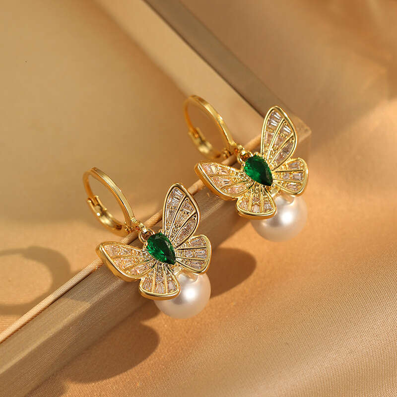French Fashion Light Luxury Retro Micro Inlaid Zircon Butterfly Pearl Internet Celebrity Personality Versatile High-end Earrings for Women