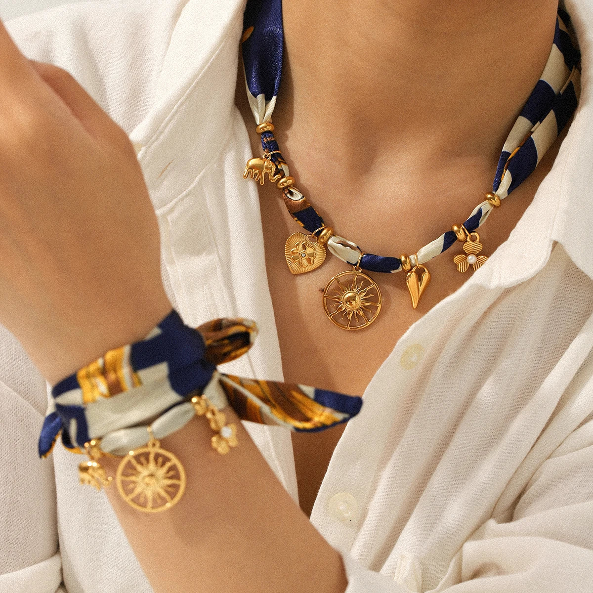 Elegant Silk Satin Necklace Bracelet Set Women Sunflower Bracelet Stainless Steel Necklace Set Autumn And Winter Accessories 251031