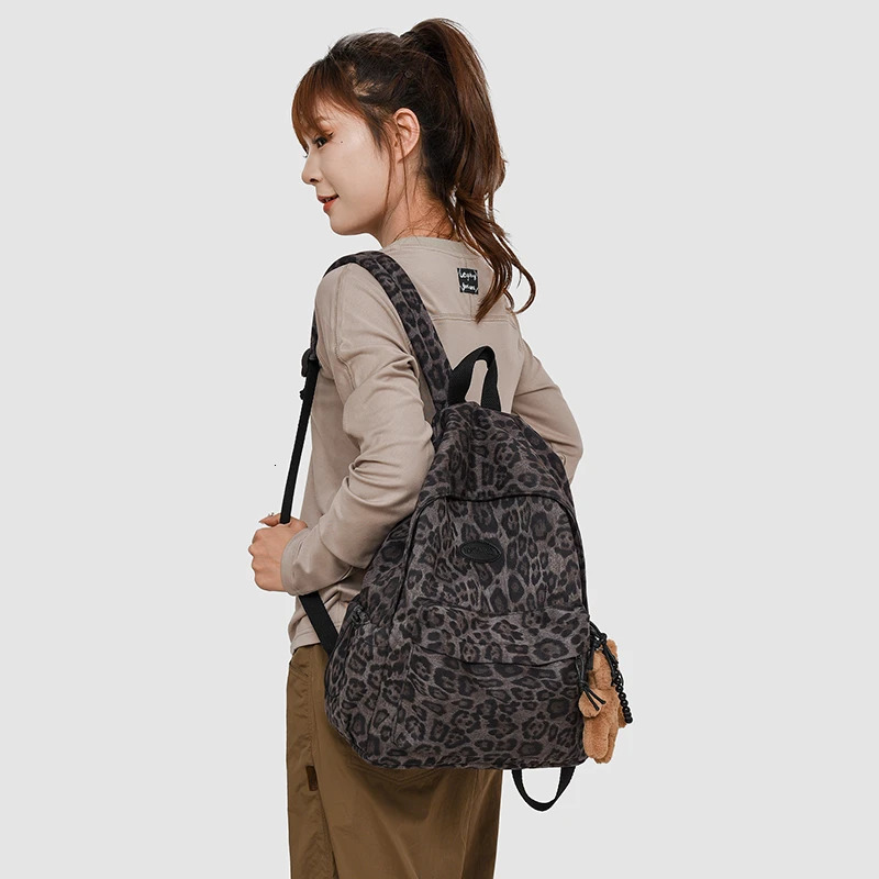Leopard print Woman Backpack School Book Bags For Teenage Harajuku Female College Bag Student Lady leisure BagPack 251104