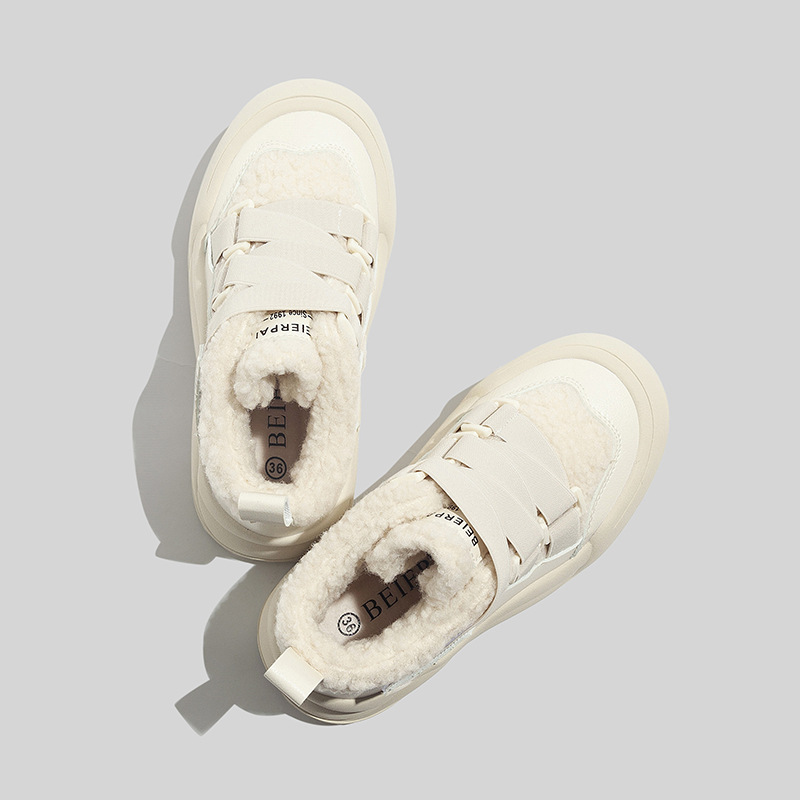 Lamb fleece high-top white shoes women's winter new casual shoes warm two cotton shoes round toe snow boots2025