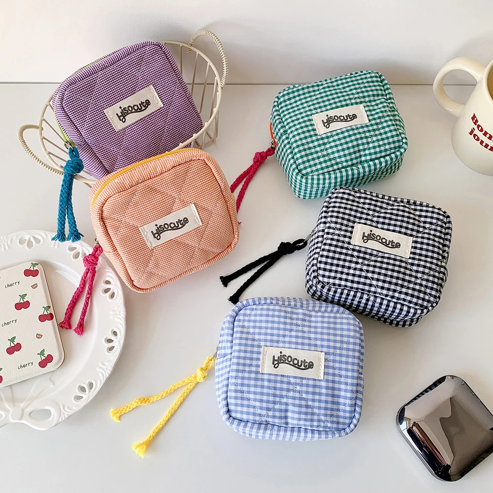 Ins Style Plaid Mini Coin Purse Portable Cosmetic Storage Bag Ladys Lipstick and Card Holder Kawaii Tofu Pillow 251030