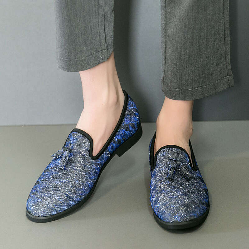 Large size men's sequined Lefu fringe leather 2024 Spring Autumn new casual Korean version trendy and personalized bean shoes