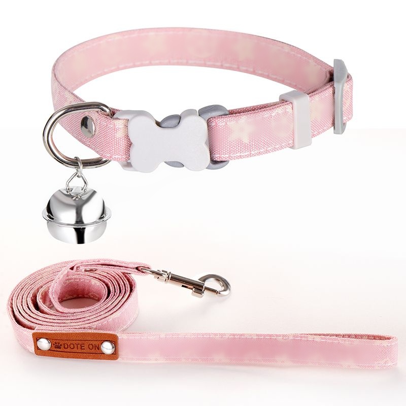 Designer New Four-season Dog And Cat Headbands Made Of Cotton Fabric Small Dog Dog Collar With Adjustable Strap Suitable For Outdoor Use With A Retrac