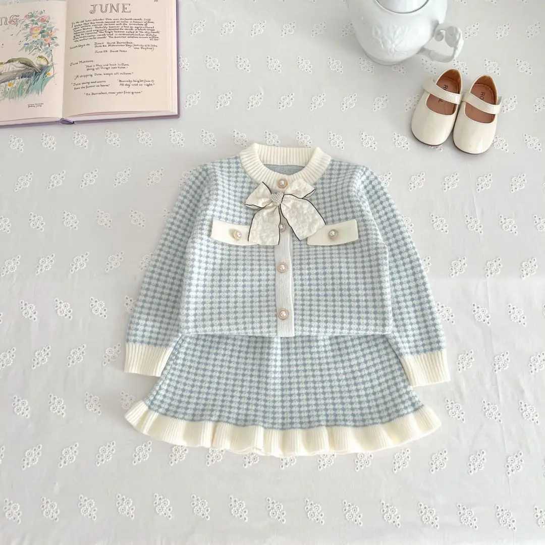 2025 Autumn/Winter New Childrens Sweater Sets Girls Big Bow Style Elegant Knitted CardiganShort Skirt Baby Clothes Set 2pcs Y251105