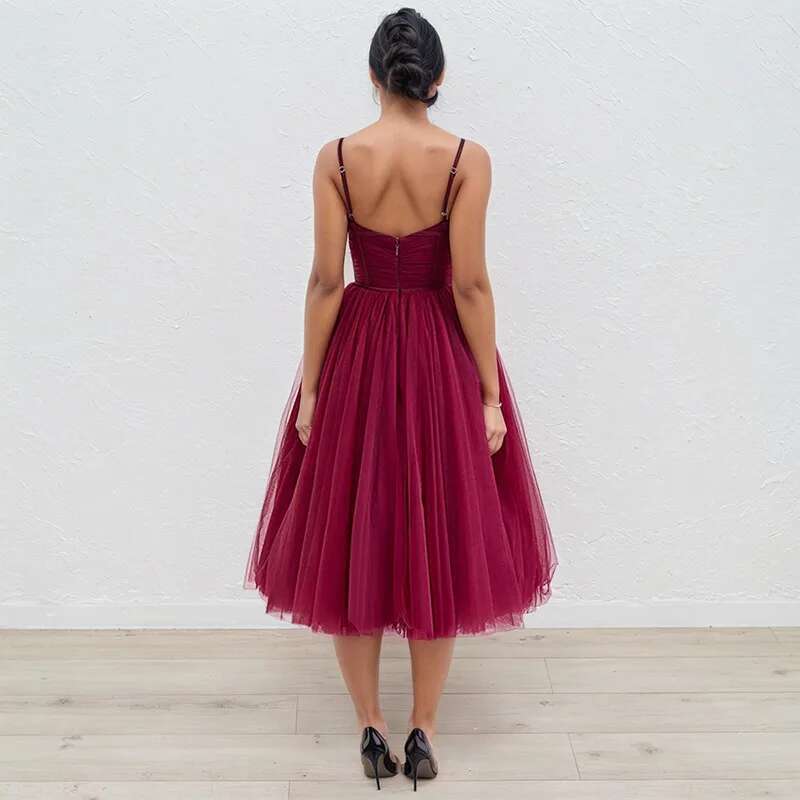 Women's Fashion Sleeveless Halter Solid Color Dresses New Arrival Trendy Suspenders Mesh Pleated Dress Female 33A4033