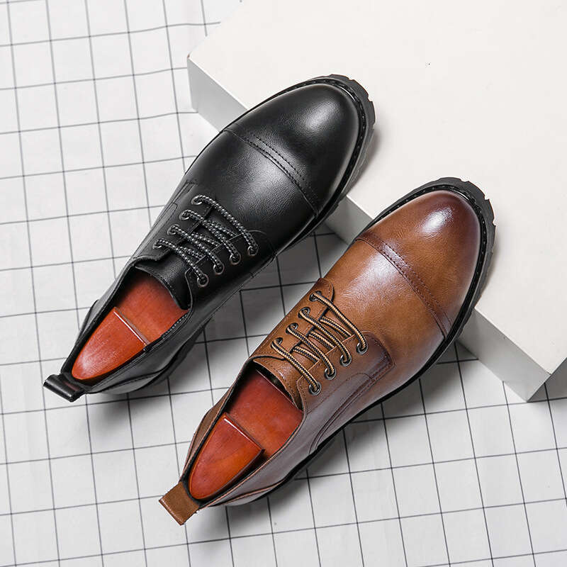 Large size 48 three joint shoes for dress, groom's wedding business casual leather shoes, men's style