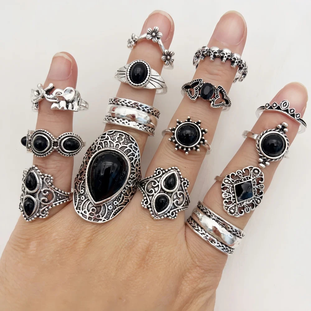 102030Pieces Vintage Bohemia Black Stone Rings Set For Women Men Mix Style Heart Love Flower n Finger Jewelry Party Gifts 251031