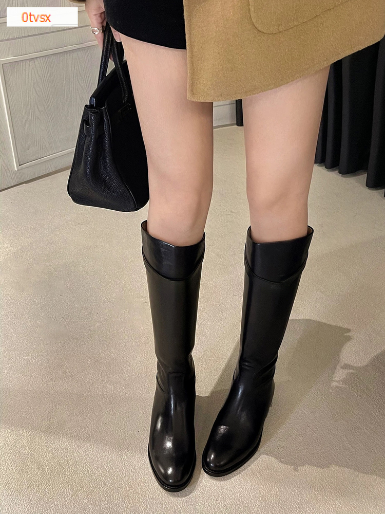 Autumn and winter new genuine leather Chelsea boots with retro luxury style, French sexy style, knee button up women's long boots, designer boots