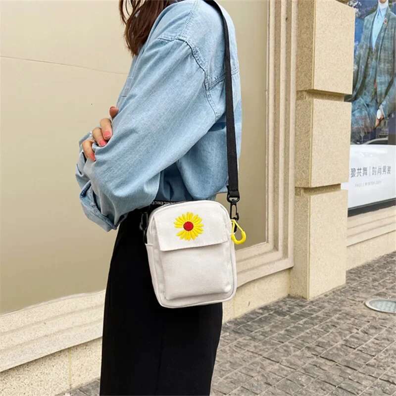 Women's Single Shoulder Fashion Solid Color Casual Outdoor Daisy Canvas Handbag Zipper Cross-body Messenger Bag