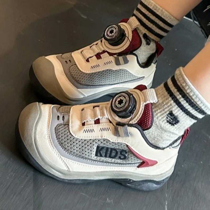 Children Casual Sports Shoes 2025 Autumn Girls Breathable Sneakers Anti SlipFashion Running Shoes Kids Outdoor Walking ShoesT251105