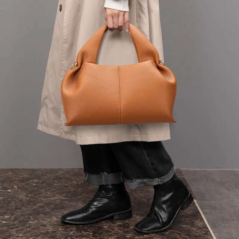 Cloud-Like Air Tote - Crossbody Bag For Commuting (Designer Matte Soft Leather With Expandable Storage)