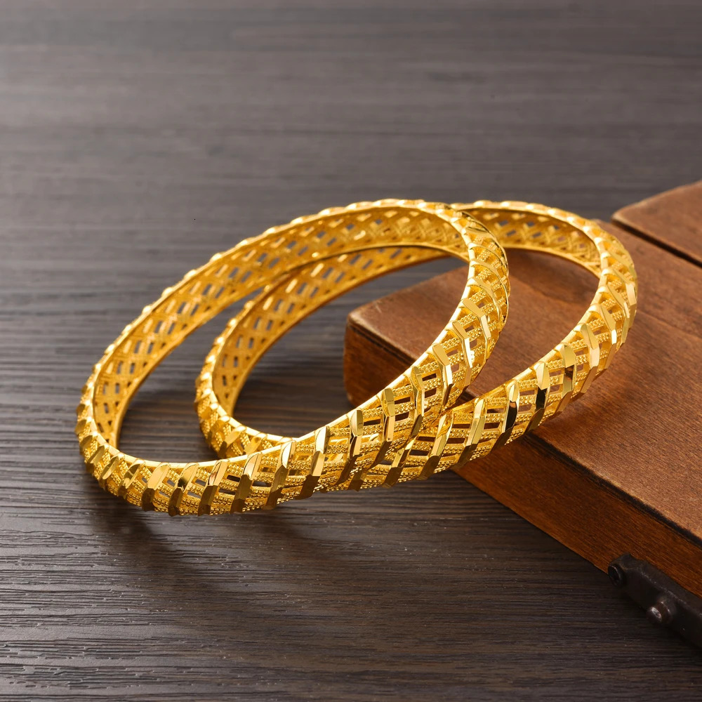 24K Gold Plated 68MM Fashion Europe Dubai Wedding Bangle Ethiopian High Quality Classic Nicely Cute Bracelet Women Birthday Gift 251031
