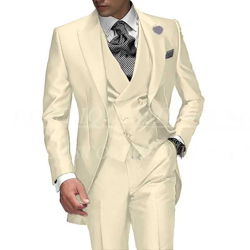 Selling Lapel Single Breasted Men Wedding Suits Purple Groom Tuxedo For Prom Groomsman JacketPantVest 251023